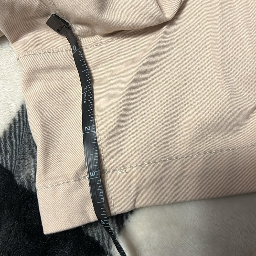 ASOS Design Curve High Rise Tan Shorts. Size 18 - Picture 11 of 11